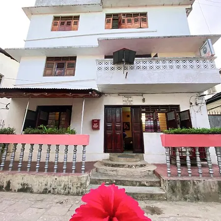 Flamingo Guest House